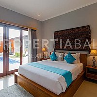 Balinese Contemporary Family Home In Berawa. Villas in Bali for Sale: Вилла в Берава (Чангу), Балиан за 28,4 млн. RUB. Leasehold. Предварительный просмотр фото #6