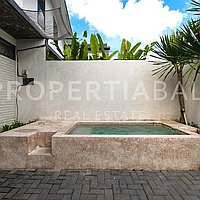 Modern Loft In The Heart Of Bumbak. Villas in Bali for Sale: Вилла в Умалас, Балиан за 8,6 млн. RUB. Leasehold. Предварительный просмотр фото #11