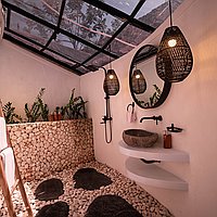 Unique and luxurious 2 bedrooms haven in Ungasan. Villas in Bali for Sale: Вилла в Балиан за 201 тыс. USD. Leasehold. Предварительный просмотр фото #3