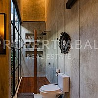 Stunning Modern Industrial Villa In Babakan. Villas in Bali for Sale: Вилла в Babakan, Балиан за 402 тыс. USD. Leasehold. Предварительный просмотр фото #8