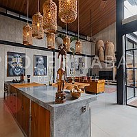 Stunning Modern Industrial Villa In Babakan. Villas in Bali for Sale: Вилла в Babakan, Балиан за 402 тыс. USD. Leasehold. Предварительный просмотр фото #19