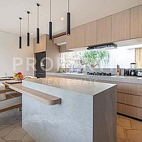 Luxury Tropical Style Villa In Babakan. Villas in Bali for Sale: Вилла в Babakan, Балиан за 291 тыс. USD. Leasehold. Предварительный просмотр фото #5