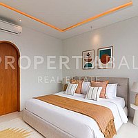 Timeless Luxury Family Villa In Berawa. Villas in Bali for Sale: Вилла в Берава (Чангу), Балиан за 1114 тыс. USD. Freehold. Предварительный просмотр фото #9