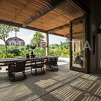 Fabulous Sustainable Family Home. Villas in Bali for Sale: Вилла в Балиан за 1196 тыс. USD. Leasehold. Предварительный просмотр фото #2