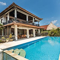 Large family home in a great Bukit location with ocean views. Villas in Bali for Sale: Вилла в Bukit South, Балиан за 652 тыс. USD. Freehold. Предварительный просмотр фото #1