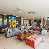 Luxury hillside villa with breathtaking ocean views in Labuan Sait. Villas in Bali for Sale: Вилла в Балиан за 103,4 млн. RUB. Freehold. Предварительный просмотр фото #4