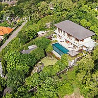 Luxury hillside villa with breathtaking ocean views in Labuan Sait. Villas in Bali for Sale: Вилла в Балиан за 103,4 млн. RUB. Freehold. Предварительный просмотр фото #1