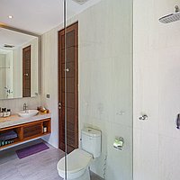 Luxury hillside villa with breathtaking ocean views in Labuan Sait. Villas in Bali for Sale: Вилла в Балиан за 104,6 млн. RUB. Freehold. Предварительный просмотр фото #12