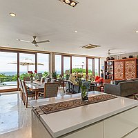 Luxury hillside villa with breathtaking ocean views in Labuan Sait. Villas in Bali for Sale: Вилла в Балиан за 104,6 млн. RUB. Freehold. Предварительный просмотр фото #6