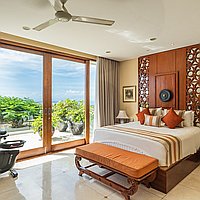 Luxury hillside villa with breathtaking ocean views in Labuan Sait. Villas in Bali for Sale: Вилла в Балиан за 104,6 млн. RUB. Freehold. Предварительный просмотр фото #9