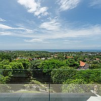 Luxury hillside villa with breathtaking ocean views in Labuan Sait. Villas in Bali for Sale: Вилла в Балиан за 104,6 млн. RUB. Freehold. Предварительный просмотр фото #13