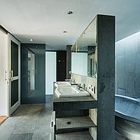 Luxurious cliffside villa with stunning ocean views near Pandawa beach. Villas in Bali for Sale: Вилла в Bukit South, Балиан за 2294 тыс. USD. Freehold. Предварительный просмотр фото #12