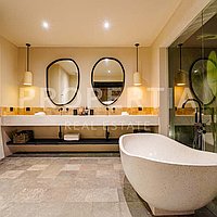 Tropical Inspired Family Villa In Bingin. Villas in Bali for Sale: Вилла в Бингин, Балиан за 63,7 млн. RUB. Leasehold. Предварительный просмотр фото #9