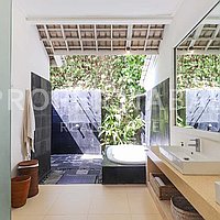 Tranquil Riverside Villa In Cepaka. Villas in Bali for Sale: Вилла в Cepaka, Балиан за 23,9 млн. RUB. Leasehold. Предварительный просмотр фото #12