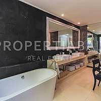 Tranquil Riverside Villa In Cepaka. Villas in Bali for Sale: Вилла в Cepaka, Балиан за 23,9 млн. RUB. Leasehold. Предварительный просмотр фото #8