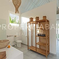 Modern Balinese Style Villa In Bingin. Villas in Bali for Sale: Вилла в Бингин, Балиан за 328 тыс. USD. Leasehold. Предварительный просмотр фото #6