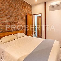 Tropical Retreat With Balinese Charm. Villas in Bali for Sale: Vila di dalam Bali untuk 4,1 Miliar IDR. Leasehold. Pratinjau foto #8