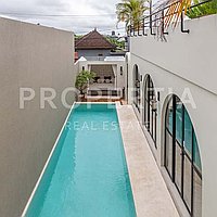 Mediterranean Elegance Near Canggu Beach. Villas in Bali for Sale: Vila di dalam Bali untuk 6,9 Miliar IDR. Freehold. Pratinjau foto #17