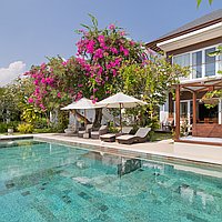 Masterbuilt 6 Bedroom Villa with Golf Course Frontage and Ocean Views. Villas in Bali for Sale: Вилла в Пекату, Балиан за 1719 тыс. USD. Freehold. Предварительный просмотр фото #1