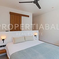 Stunning Modern Villa Design In Pererenan. Villas in Bali for Sale: Вилла в Переренан (Чангу), Балиан за 4,2 млрд. IDR. Leasehold. Предварительный просмотр фото #9