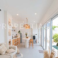 Beautiful Tropical Inspired Villa In Pererenan. Villas in Bali for Sale: Вилла в Переренан (Чангу), Балиан за 174 тыс. USD. Leasehold. Предварительный просмотр фото #3