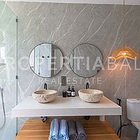 Beautiful Tropical Inspired Villa In Pererenan. Villas in Bali for Sale: Вилла в Переренан (Чангу), Балиан за 13,6 млн. RUB. Leasehold. Предварительный просмотр фото #6