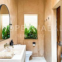 Iconic Moroccan Style Villa In Pererenan. Villas in Bali for Sale: Вилла в Переренан (Чангу), Балиан за 270 тыс. USD. Leasehold. Предварительный просмотр фото #8