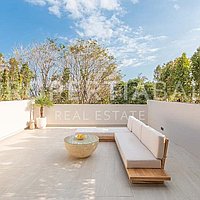 Amazing Modern Contemporary Loft In Pererenan. Villas in Bali for Sale: Вилла в Переренан (Чангу), Балиан за 232 тыс. USD. Leasehold. Предварительный просмотр фото #9
