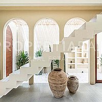 Stunning Mediterranean Finished Villa In The Heart Of Pererenan. Villas in Bali for Sale: Вилла в Переренан (Чангу), Балиан за 224 тыс. USD. Leasehold. Предварительный просмотр фото #3