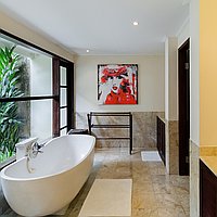 Unparalleled Opportunity: Freehold Four-Bedroom Villa with Deluxe Design on Expansive 1540 sqm Land, Proximity to Sanur Beach. Villas in Bali for Sale: Вилла в Санур, Балиан за 1245 тыс. USD. Freehold. Предварительный просмотр фото #10