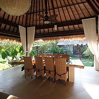 Tropical riverfront villa in Padang Galak, North of Sanur. Villas in Bali for Sale: Вилла в Санур, Балиан за 1185 тыс. USD. Freehold. Предварительный просмотр фото #8