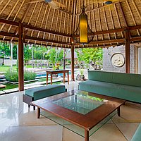 Unmissable Opportunity: Rare and Unique Home and Office Building Situated on 2,480 sqm in the Heart of Sanur. Villas in Bali for Sale: Вилла в Санур, Балиан за 243 тыс. USD. Leasehold. Предварительный просмотр фото #3