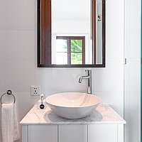 Prime Investment One-Bedroom Villa, Minutes from Seminyak Beach and Fully Furnished. Villas in Bali for Sale: Вилла в Семиньяк, Балиан за 198 тыс. USD. Leasehold. Предварительный просмотр фото #4