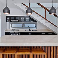 Newly Renovated Double Storey Two-Bedroom Hidden Gem in Central Seminyak – Rarely Offered and Ready Now. Villas in Bali for Sale: Вилла в Семиньяк, Балиан за 20,6 млн. RUB. Leasehold. Предварительный просмотр фото #17