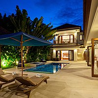 High-Quality Four-Bedroom Villa in Prime Legian Locale, Super Holiday Villa or High Yielding Investment. Villas in Bali for Sale: Вилла в Семиньяк, Балиан за 599 тыс. USD. Leasehold. Предварительный просмотр фото #5