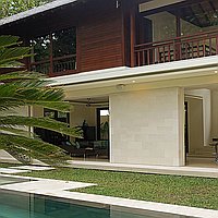 Exclusive Freehold 4 Bedroom Seminyak Villa For Sale. Villas in Bali for Sale: Вилла в Семиньяк, Балиан за 1897 тыс. USD. Freehold. Предварительный просмотр фото #1