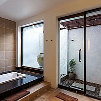 Superb 4 bedrooms villa in Seminyak, under value for lease. Villas in Bali for Sale: Вилла в Семиньяк, Балиан за 1245 тыс. USD. Leasehold. Предварительный просмотр фото #2