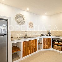 Stunning Modern Family Villa In Seminyak. Villas in Bali for Sale: Вилла в Семиньяк, Балиан за 331 тыс. USD. Leasehold. Предварительный просмотр фото #1