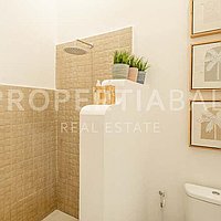 Stunning Modern Family Villa In Seminyak. Villas in Bali for Sale: Вилла в Семиньяк, Балиан за 26,0 млн. RUB. Leasehold. Предварительный просмотр фото #10