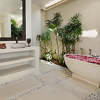 Tropical 3 Bedroom Seminyak Pool Villa with Extra-long Lease in 24 hr Security Complex-2364. Villas in Bali for Sale: Вилла в Семиньяк, Балиан за 410 тыс. USD. Leasehold. Предварительный просмотр фото #5