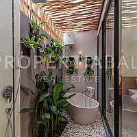 Stunning Modern Boutique Studio In Seminyak. Villas in Bali for Sale: Вилла в Семиньяк, Балиан за 32,5 млн. RUB. Leasehold. Предварительный просмотр фото #11