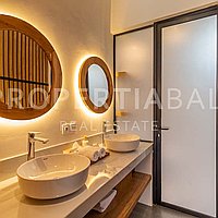 Stunning Modern Boutique Studio In Seminyak. Villas in Bali for Sale: Вилла в Семиньяк, Балиан за 32,5 млн. RUB. Leasehold. Предварительный просмотр фото #9