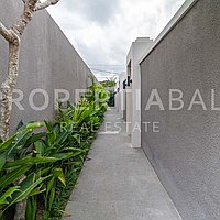 Stunning Modern Boutique Studio In Seminyak. Villas in Bali for Sale: Вилла в Семиньяк, Балиан за 32,5 млн. RUB. Leasehold. Предварительный просмотр фото #1