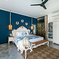 Five bedroom character filled estate in the heart of Seminyak. Villas in Bali for Sale: Вилла в Семиньяк, Балиан за 703 тыс. USD. Leasehold. Предварительный просмотр фото #6