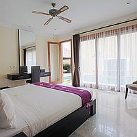 Villa complex in prime Seminyak location for lease. Villas in Bali for Sale: Вилла в Семиньяк, Балиан за 1565 тыс. USD. Leasehold. Предварительный просмотр фото #5