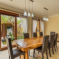 Sophisticated 4-bedroom Seminyak sanctuary for lease. Villas in Bali for Sale: Вилла в Семиньяк, Балиан за 415 тыс. USD. Leasehold. Предварительный просмотр фото #5