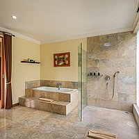 Sophisticated 4-bedroom Seminyak sanctuary for lease. Villas in Bali for Sale: Вилла в Семиньяк, Балиан за 415 тыс. USD. Leasehold. Предварительный просмотр фото #13