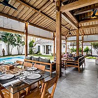 Charming traditional-modern villa steps from Petitenget Beach. Villas in Bali for Sale: Вилла в Семиньяк, Балиан за 474 тыс. USD. Leasehold. Предварительный просмотр фото #6