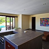 Two-Bedroom Investment Villa with Rooftop Terrace. Villas in Bali for Sale: Вилла в Семиньяк, Балиан за 205 тыс. USD. Leasehold. Предварительный просмотр фото #5