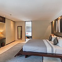 Stunning Designer Villa in Seminyak’s Exclusive Gated Estate. Villas in Bali for Sale: Vila di dalam Seminyak, Bali untuk 9,0 Miliar IDR. Leasehold. Pratinjau foto #7